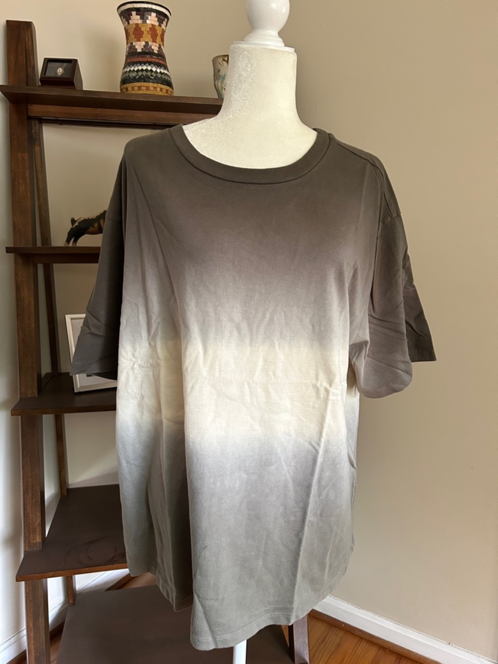 Ombre Short Sleeve Tee in Olive Green and Cream